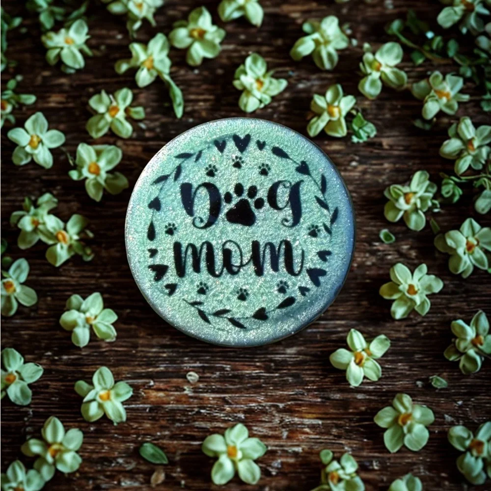 Dog Mom Mint Green Phone Grip